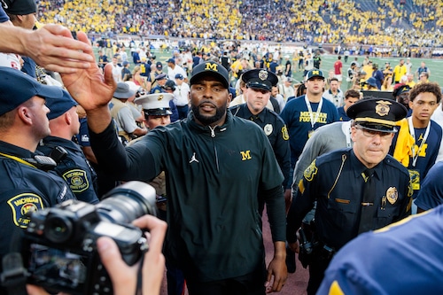 Michigan football hosts USC to open Big Ten play