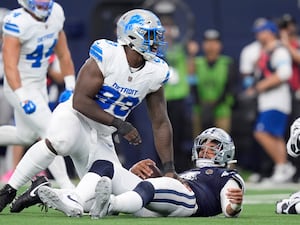 Jameson Williams still practicing, top healthy edge rusher out with illness
